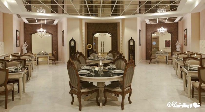 نمای رستوران میوزییم